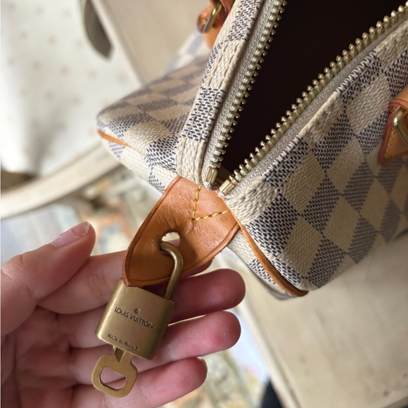 Louis Vuitton Classic Speedy 25 Damier Azur - Picture 6 of 10